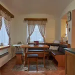 Nyaraló U Rybara S Wellness A Detskym Ihriskom Tarnóc