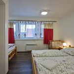 U Rybara S Wellness A Detskym Ihriskom Tarnóc