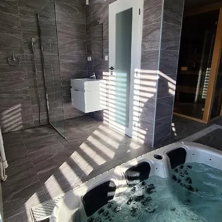 U Rybara S Wellness A Detskym Ihriskom Liptovský Trnovec