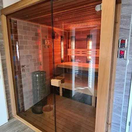 U Rybara S Wellness A Detskym Ihriskom *