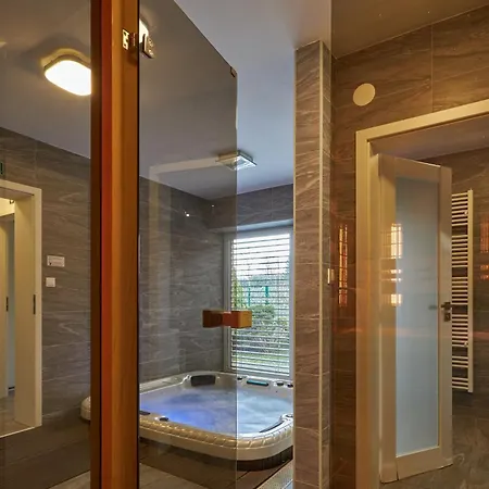 Holiday home U Rybara S Wellness A Detskym Ihriskom *