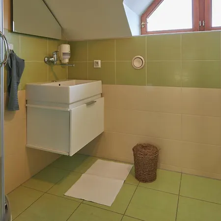 U Rybara S Wellness A Detskym Ihriskom